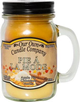 Our Own Candle Company, pastel de crema de calabaza, canela y vainilla francesa perfumado  Foto 1 de 4