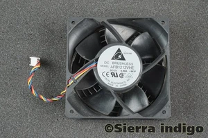 Delta AFB1212VHE-8K1P DC12V 0.90A 120mm x 38mm 4-Pin 4-Wire Fan X3200 M3 - Picture 1 of 1
