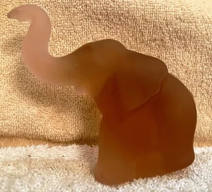 Vintage Imperial Frosted Pink Glass Elephant Figurine Paperweight 4 1/2" Tall - Picture 1 of 6