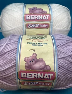 Manta para bebé Bernat mixta de 2 madejas de hilo de bebé colores blanco y suave lila - Imagen 1 de 4