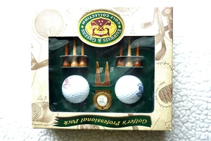 Golfbälle Set aus St Andrews Scotland Fairways und Greens Golf Sammlung - Bild 1 von 2