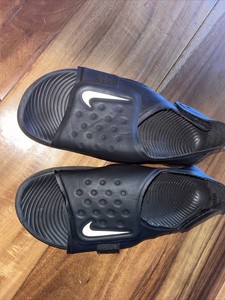 nike sunray sandals size 4