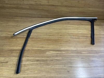 Audi SQ5 2018-2024 puerta delantera izquierda ventana vidrio canal de funcionamiento OEM *NOTA* PH Foto 1 de 4