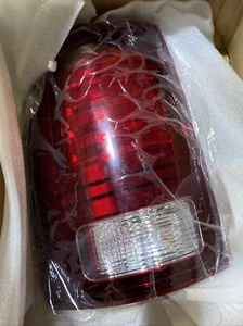 2013–2018 Dodge Ram 1500 Right Rear Tail Light Assembly TYC 11-6556B Passenger - Picture 1 of 3