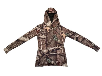 Under Armour Women's Fitted Scent Control Camo Hoodie Size M (Medium) - Image 1 of 4