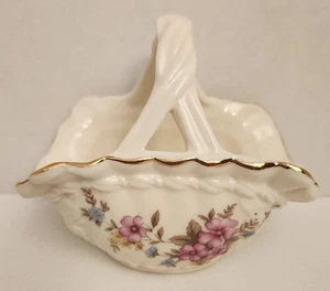CESTA VICTORIANA DE PORCELANA VINTAGE PERFECTA PARA BARATIJAS O DULCES - Imagen 1 de 7