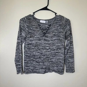 Children's Place Girls' Heathered Gray Top Size 7/8 - Picture 1 of 3
