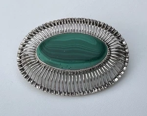 Art Déco Brosche mit Malachit, Handarbeit (AT 502) - Bild 1 von 3