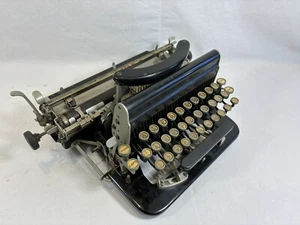 1924 Imperial D Typewriter Works Typerwriter - Picture 1 of 14