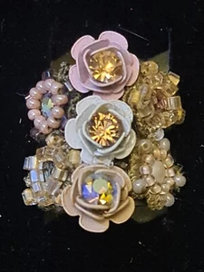 Michal Negrin großer Blumenring ~ Swarovski Kristalle gemischte Elemente ~ Neu mit Etikett - Bild 1 von 2