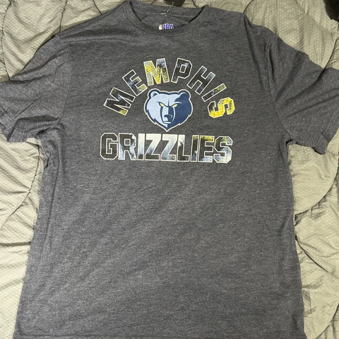 New men’s XL Memphis Grizzlies soft t-shirt Cover