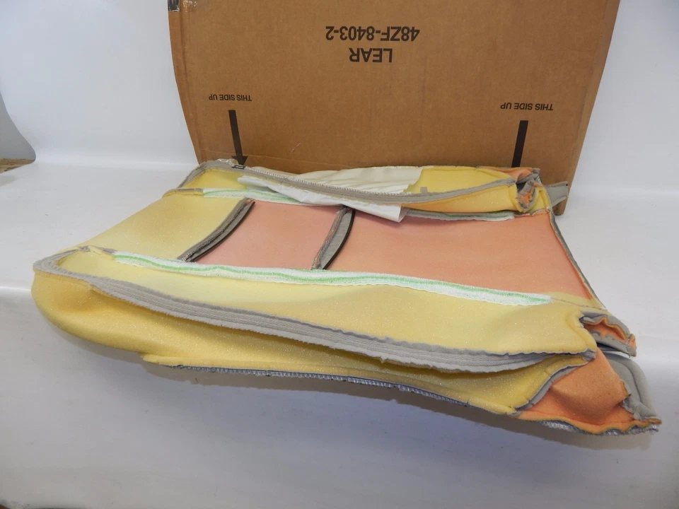 Nuevo OEM 2007 2008 Ford Explorer Asiento Delantero Cubierta Cojín Parte Superior Trasera Lado Derecho Derecha Foto 1 de 1