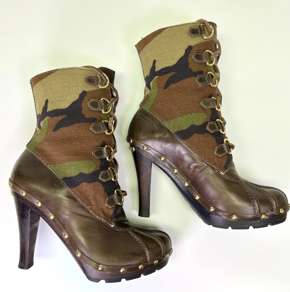 Michael Kors Shearling Lined Lace Up Grommet Camo Boots Size US 7 M Camouflage - Image 1 of 4