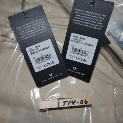 Conjunto de sudadera con capucha de Buda True Religion marfil para hombre 2 piezas a juego Foto 1 de 4