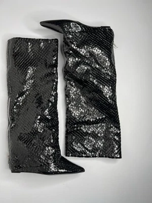 Bota sintética Steve Madden Paley serpiente en relieve punta para mujer negra talla 11 Foto 1 de 4