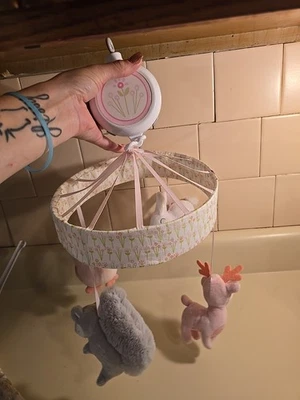 Animales del bosque Target Mobile florales Foto 1 de 4