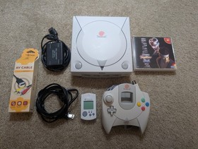 Region Free, New Clock - Sega Dreamcast VA0 Console Bundle - Clean and Working!