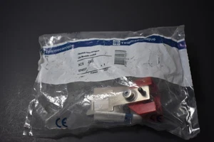 Telemecanique Schneider Electric XCSZ03 Endschalter flexible Schlüsselzunge - NEU - Bild 1 von 8