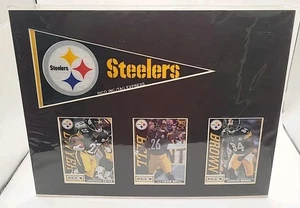 Tarjetas coleccionables de los Pittsburgh Steelers 8,5"X11" (Dwyer, Bell & Brown) con mini banderín - Imagen 1 de 6