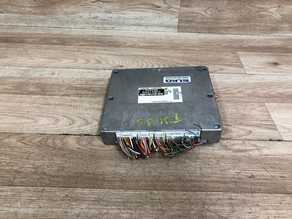 TOYOTA RAV4 RAV-4 MOTOR DIANTEIRO FABRICANTE DE EQUIPAMENTO ORIGINAL DME COMPUTER ECU ECM 2.0L 2001-2003 - Imagem 1 de 4