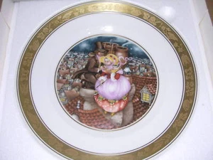 Plato de barrido de chimenea Royal Copenhagen Hans Christian Andersen Shepherdess 7,5" - Imagen 1 de 4