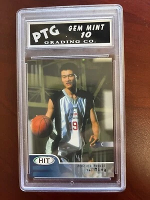 Tarjeta de novato rara 2002-03 Sage Hit YAO MING #5 - PTG 10 COMO NUEVA Foto 1 de 2