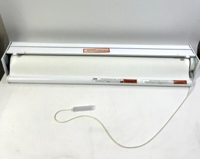 NEW Hunter Douglas Silhouette Window  Shade White Size 27 7/8 x 70 1/8 - Image 1 of 4