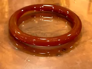 VINTAGE NATURAL CORNELIAN STONE BANGLE BRASELET 2.35"D - Picture 1 of 2