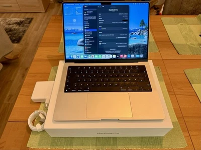 Apple MacBook Pro 14 Zoll (1TB SSD, M2 Max, 32GB) Laptop - Space Grau  (2023) - Bild 1 von 4