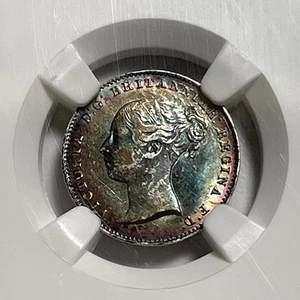 1859 Großbritannien 3P Three Pence NGC AU55 Monster Toner schöne Münze! - Bild 1 von 11