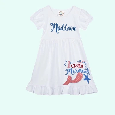 Vestido escolar sirena, vestido de sirena personalizado de 1er grado, sirena de regreso al cole Foto 1 de 4