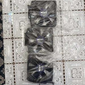 NZXT Kraken Cooling Fans 191834 CPU Liquid Cooled x3 - Afbeelding 1 van 3