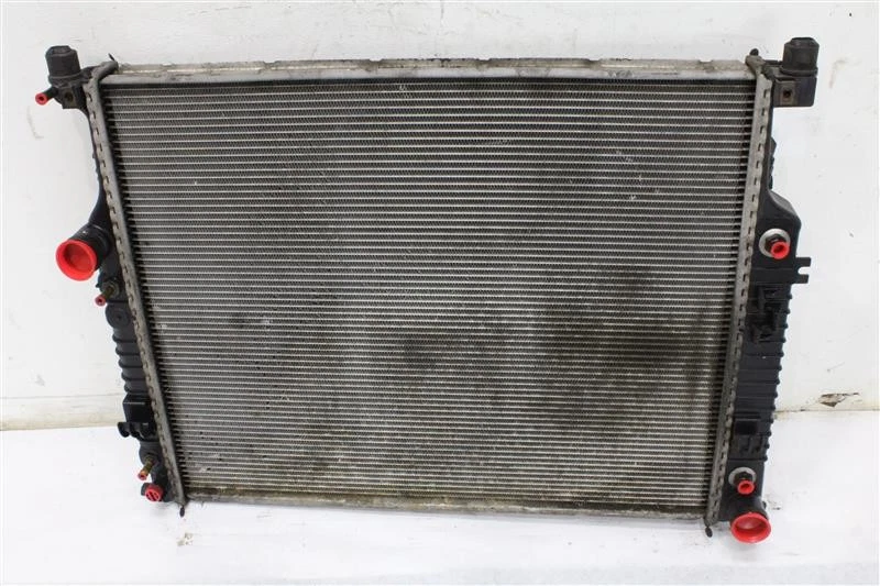 Used Radiator fits: 2009 Mercedes-benz Mercedes ml-class 164 Type ML350 thru 2/1 Foto 1 de 4