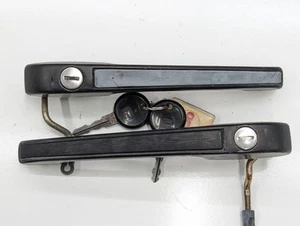 83-85 PORSCHE 924 944 ORIGINAL LEFT RIGHT EXTERIOR DOOR HANDLE SET OEM WITH KEYS - Picture 1 of 4