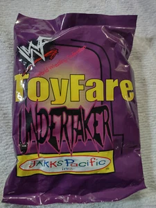 WWF ToyFare Undertaker Figur Jakks Pacific 1998. Ungeöffnet. - Bild 1 von 2