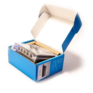 Linksys SE3005: 5-Port Gigabit Ethernet Unmanaged Switch, 1,000 Mbps - Picture 1 of 5