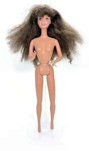 Muñeca Barbie Mattel pelo moreno ojos azules cabeza 1976 cuerpo 1966 - Imagen 1 de 10