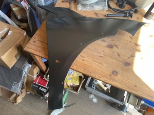Renault Megan 3 RS NEW GENUINE right hand front wing 631006738R 25A - Picture 1 of 15