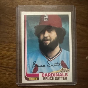 1982 Topps - Bruce Sutter #260 - Picture 1 of 2