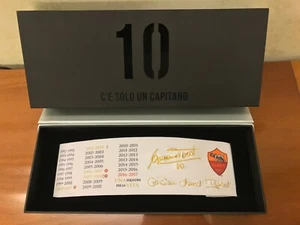 FRANCESCO TOTTI FASCIA CAPITANO LIMITED EDITION - 3000 PCS MADE , for collector - Imagen 1 de 5