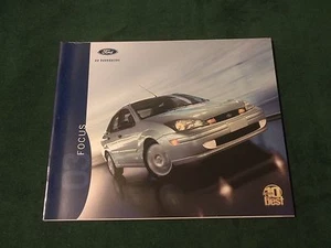 FORD FOCUS 2003 ORIGINAL COMO NUEVO FOLLETO DE VENTAS 11" X 9" (CAJA 818) - Imagen 1 de 4