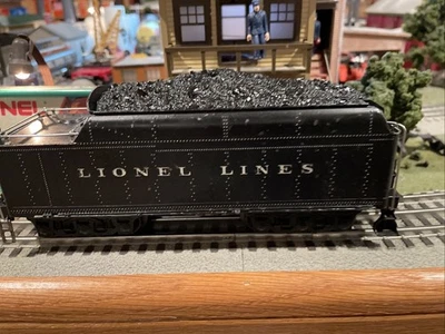 Lionel 2426W Vintage O Lionel Lines Tender with Whistle - Image 1 of 4