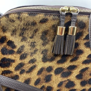 Tracolla in pelle con stampa leopardo capelli animalier di talbots regolabile marrone - Foto 1 di 16