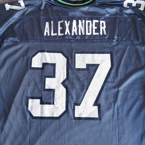 Shaun Alexander Seattle Seahawks Jersey Size XL NFL Apparel Reebok Cover