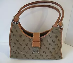 Dooney & Bourke handbag vintage. M Size. Classic Logo. Canvas material Leather - Picture 1 of 8