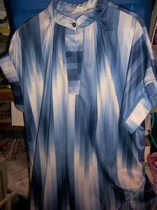 VINTAGE (MADE IN USA) LIND CLARE Polyester Blouses-Choose from 4 Styles-SIZE 40 - Picture 1 of 4