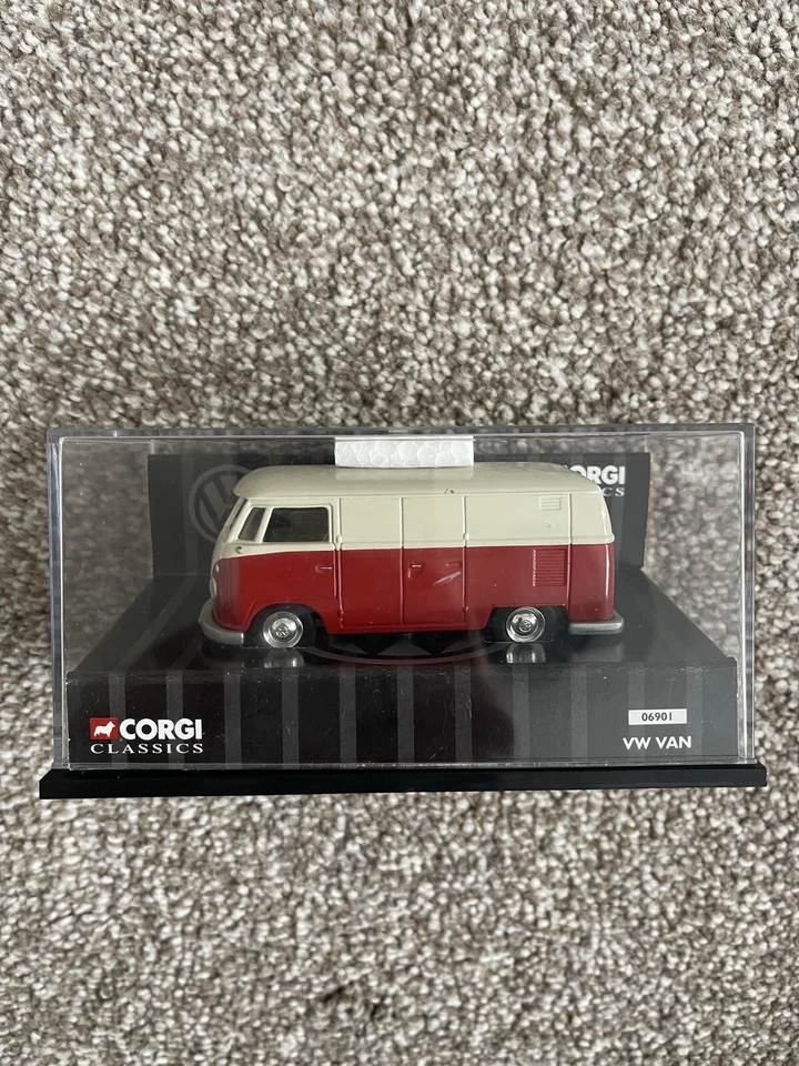 Corgi Classics 1/43 Scale Model Volkswagen VW Van 06901 Boxed - Image 1 of 1