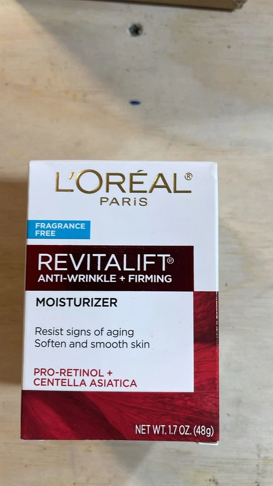 L'Oreal Paris Revitalift Anti-Wrinkle & Firming Moisturizer 1.7oz Fragrance Free - Image 1 of 1