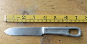 US ARMY WW2 ERA MESS KNIFE CUTLERY 1944 - Picture 1 of 3