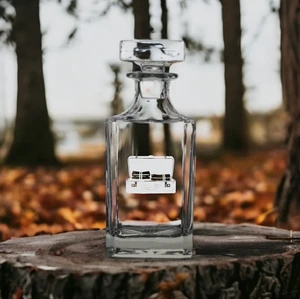 Maleta Decantador 26 Oz Bourbon Whisky Vidrio Premium Personalizar Viaje NUEVO - Imagen 1 de 9